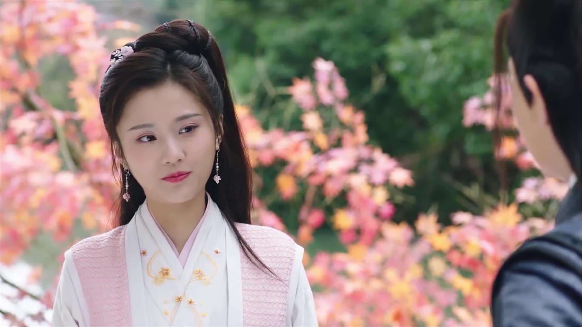 LOL跨服约战开启观众体验更具张力，lol跨服聊天