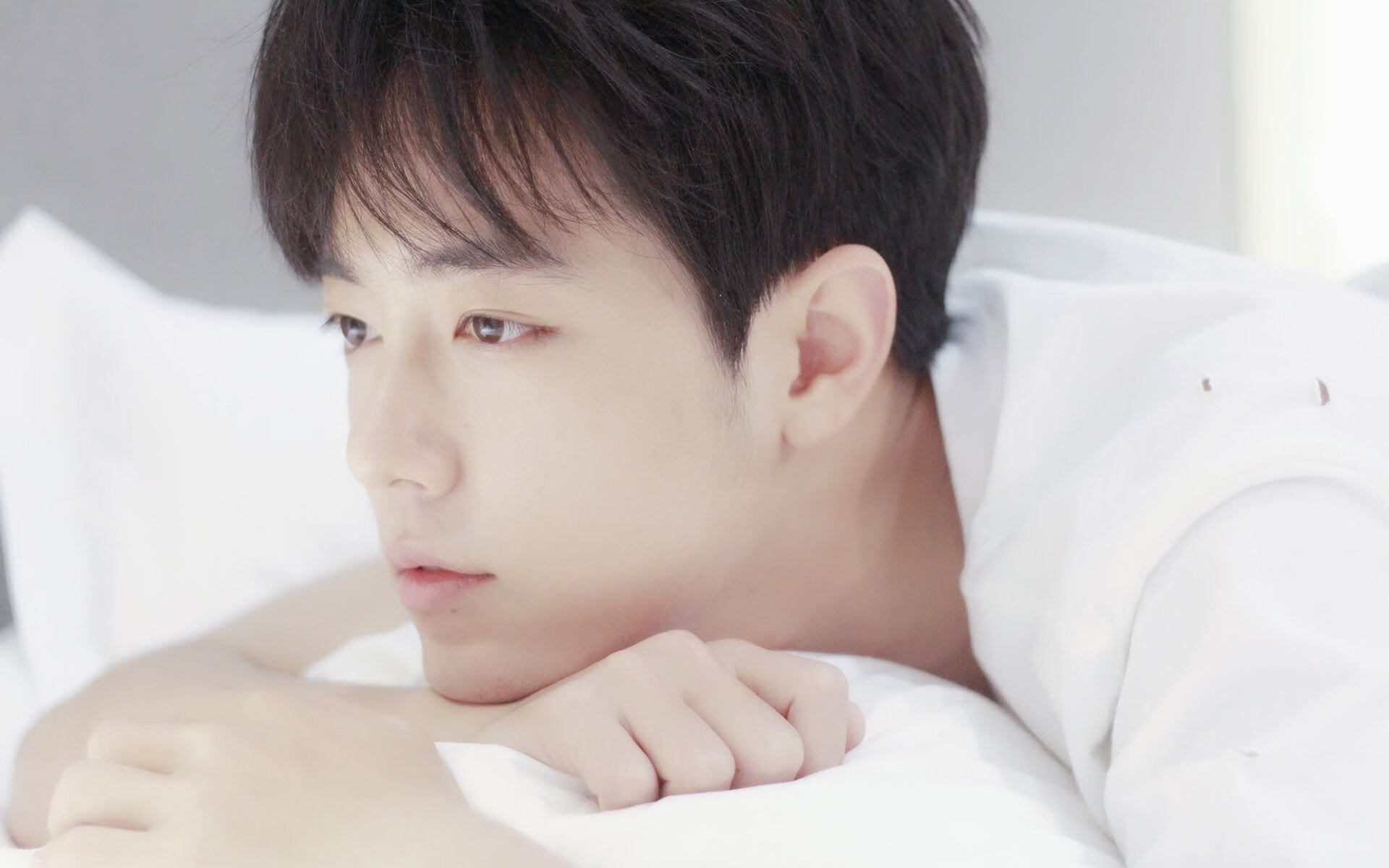 “金牛区城北体育馆：运动舞蹈赛，舞者们用汗水编织精彩的节奏”