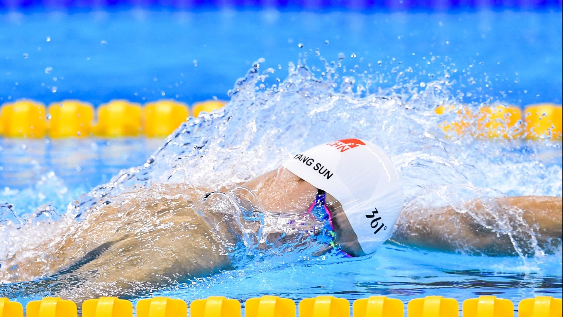 克日什托夫用实力回应挑战者，克日什托夫 基耶斯洛夫斯基